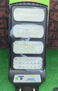 SuperDv 200W Solar Street Light + Hanger