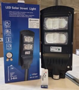 SuperDv 200W All-in-One Solar Street Light with Remote Control